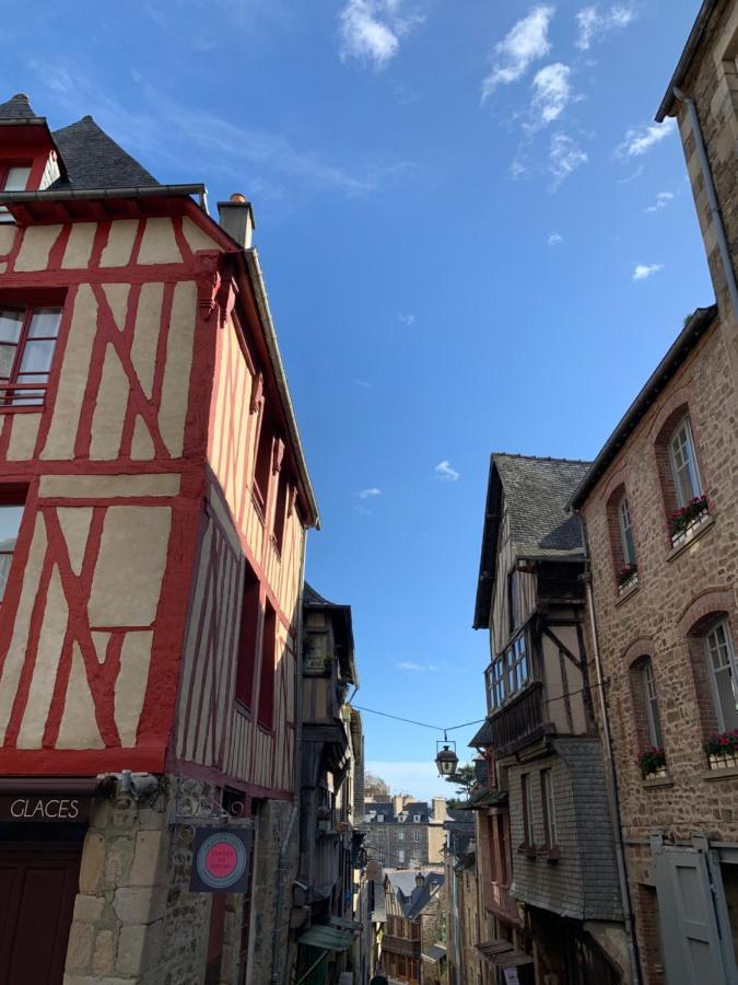 Le Grenier Studio De Charme Centre Historique 迪南 外观 照片